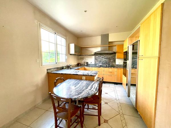 Maison Conflans Sainte Honorine 7 pièce(s) 177 m2 640 000 € **  - Référence  8307