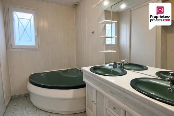 Maison Indépendante de plain-pied, Yvré L'Évêque 96 m2