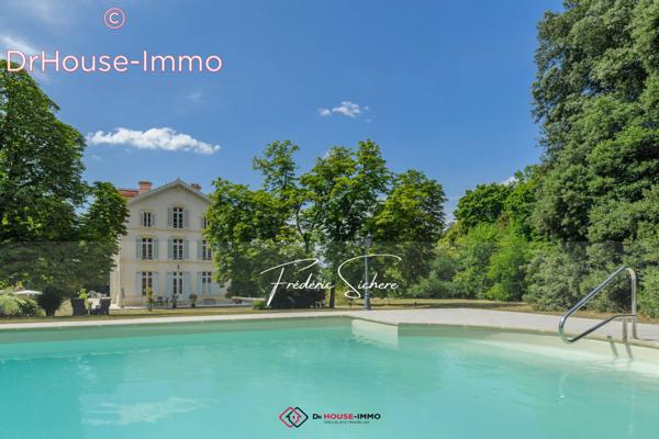 Maison à vendre 13 pièces de 341 m²