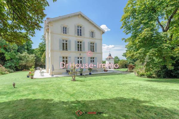 Maison à vendre 13 pièces de 341 m²