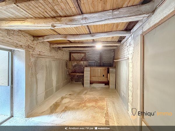 Maison de 125 m² – 3 chambres, dépendances et jardin clos – Travaux à prévoir