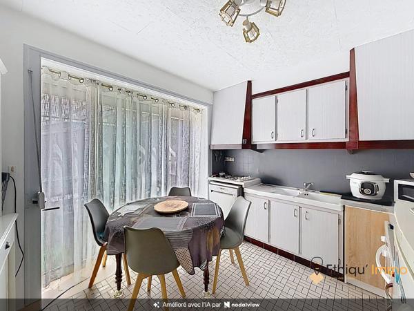 Maison de 125 m² – 3 chambres, dépendances et jardin clos – Travaux à prévoir