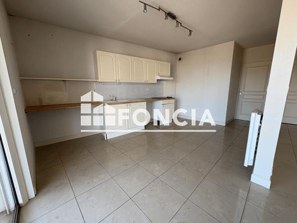 Location Appartement 3 pièces 76.16 m² - 3 BD DES LICES Castres 81100