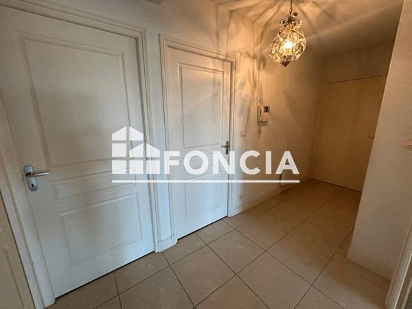 Location Appartement 3 pièces 76.16 m² - 3 BD DES LICES Castres 81100