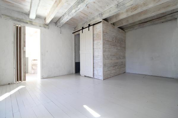 Fayet (12360) Maison en pierre de 159 m² avec jardin, terrasses et vue dégagée