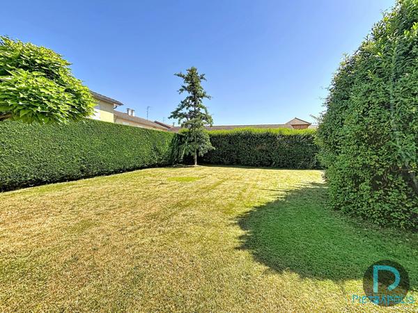 MAISON DE VILLE 3 CHAMBRES, TERRAIN 796 m²