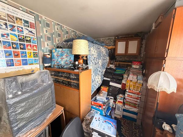 DRANCY - APPARTEMENT F5 - 74,13 M² - BOX - CAVE