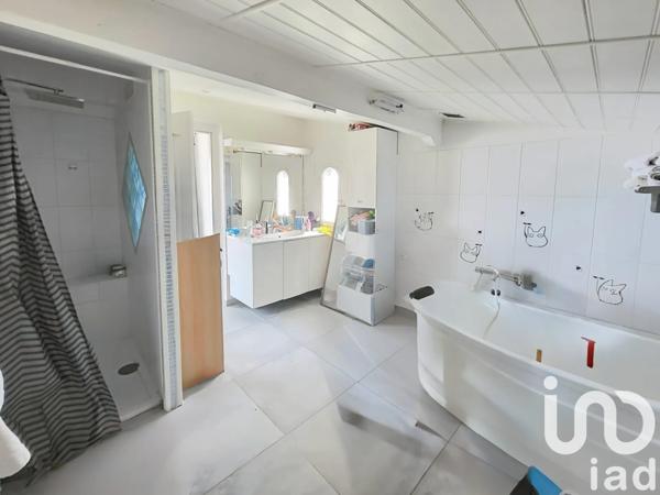 Maison à vendre 5 pièces 118 m² Castellar