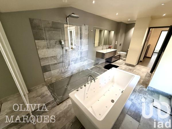 Maison à vendre 4 pièces 165 m² Roquefort-la-Bédoule