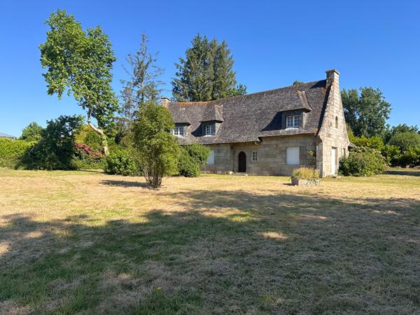 Maison d'exception à vendre à Gouesnou - Grand standing avec vaste terrain