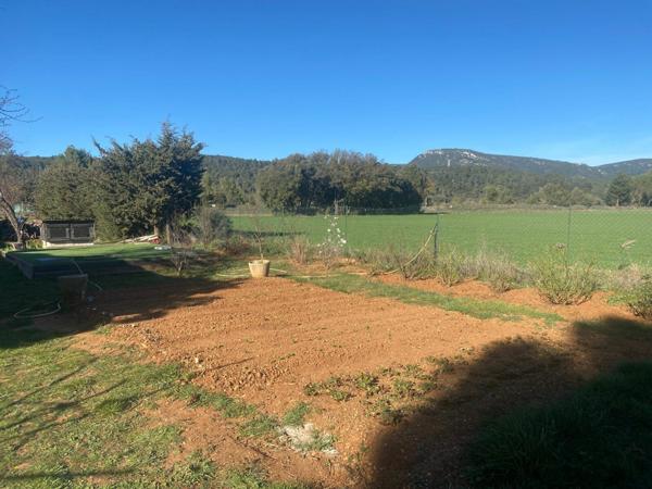 Maison à vendre    5 pièces •  Signes