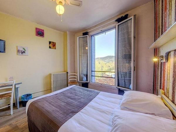 Au coeur de Manosque Fonds de commerce Hôtel-bureau **