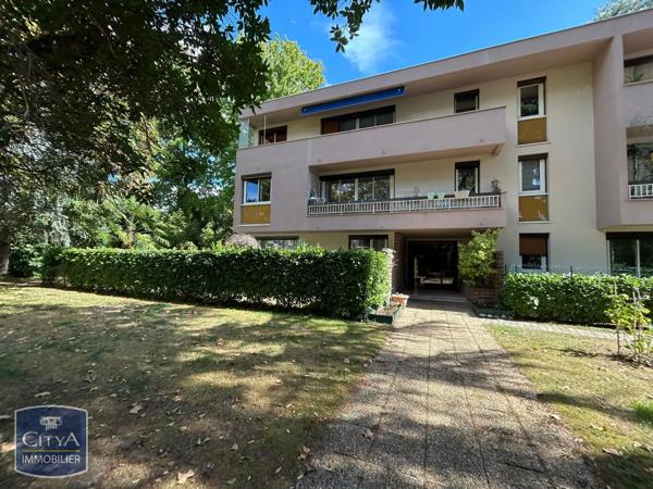Appartement à louer 2 pièces 48m² Pau (64000)