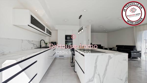 Maison à vendre 6 pièces de 141 m²