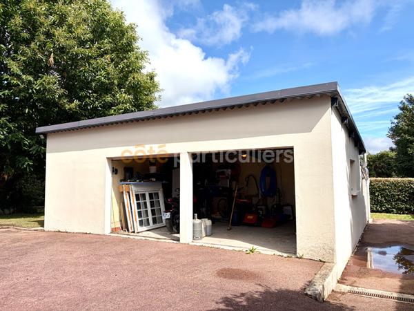 Vente
                Maison260 m² - 8 Pièces -
                    LA HAGUE (50460)