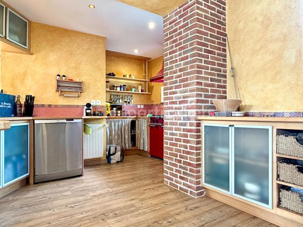 Vente
                Maison260 m² - 8 Pièces -
                    LA HAGUE (50460)