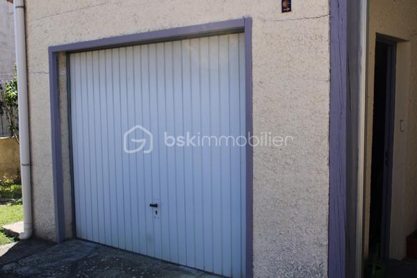 Maison traditionnelle de 830 m²