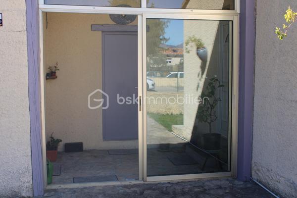 Maison traditionnelle de 830 m²