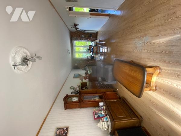 A 2 km de la plage et à proximité de toutes commodités 
Maison 3 chambres avec garage et jardin