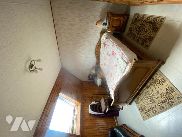 A 2 km de la plage et à proximité de toutes commodités 
Maison 3 chambres avec garage et jardin