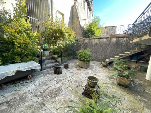 Maison Orgelet 6 pièce(s) 178 m2