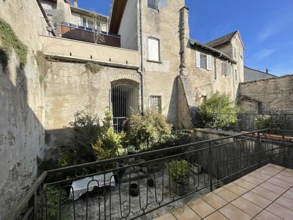 Maison Orgelet 6 pièce(s) 178 m2