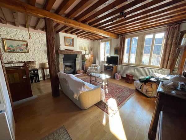 Maison Orgelet 6 pièce(s) 178 m2