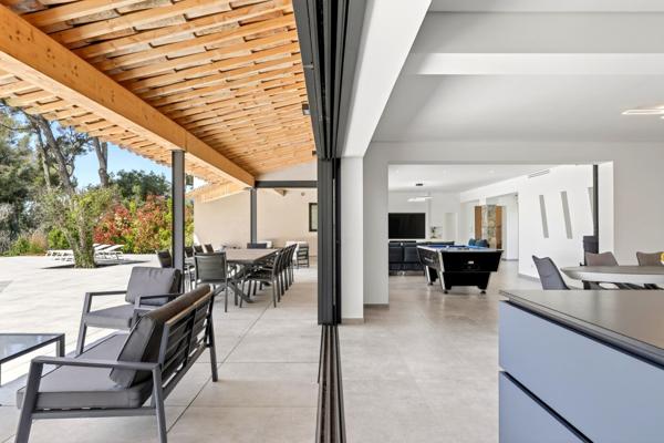 Vente Maison de luxe Ollioules 10 Pièces 370 m²