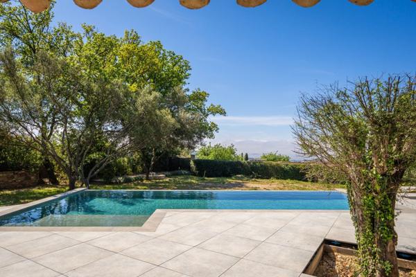 Vente Maison de luxe Ollioules 10 Pièces 370 m²