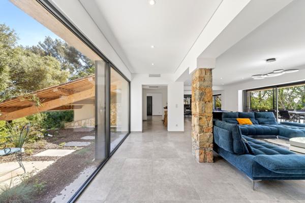 Vente Maison de luxe Ollioules 10 Pièces 370 m²