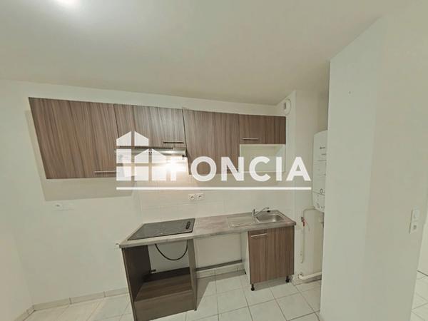Location Appartement 3 pièces 55.25 m² - 318 RUE DU POLYGONE LE GAYANT APPT C67 Douai 59500