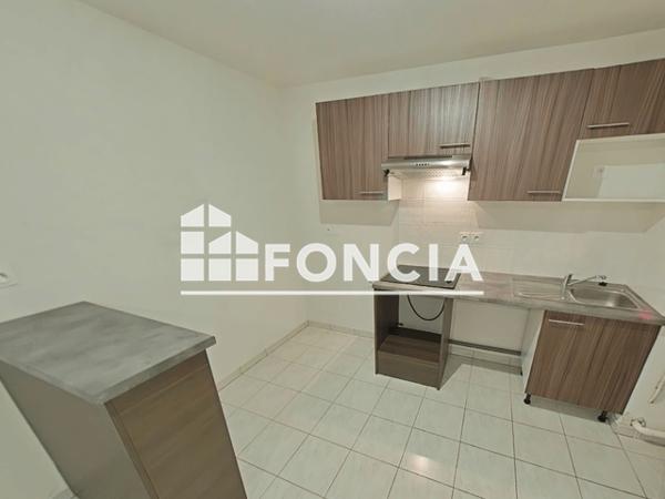 Location Appartement 3 pièces 55.25 m² - 318 RUE DU POLYGONE LE GAYANT APPT C67 Douai 59500