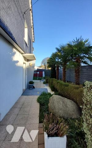 CARHAIX - MAISON 7 PIECES