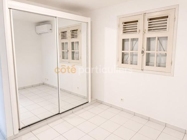 Vente
                Villa113 m² - 4 Pièces -
                    BAIE MAHAULT (97122)