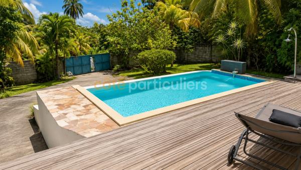Vente
                Villa113 m² - 4 Pièces -
                    BAIE MAHAULT (97122)