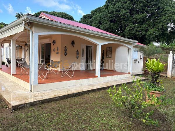 Vente
                Villa150 m² - 4 Pièces -
                    PETIT BOURG (97170)