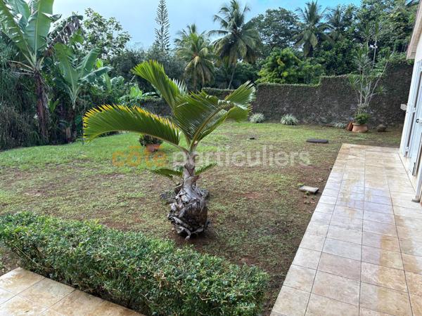 Vente
                Villa150 m² - 4 Pièces -
                    PETIT BOURG (97170)