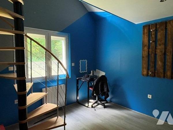 GRAND COURONNE Prox LES ESSARTS - Maison individuelle (env. 122 m²) 3 chbres