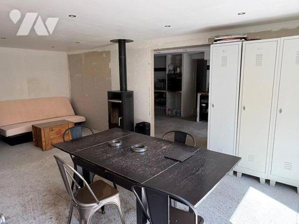 GRAND COURONNE Prox LES ESSARTS - Maison individuelle (env. 122 m²) 3 chbres