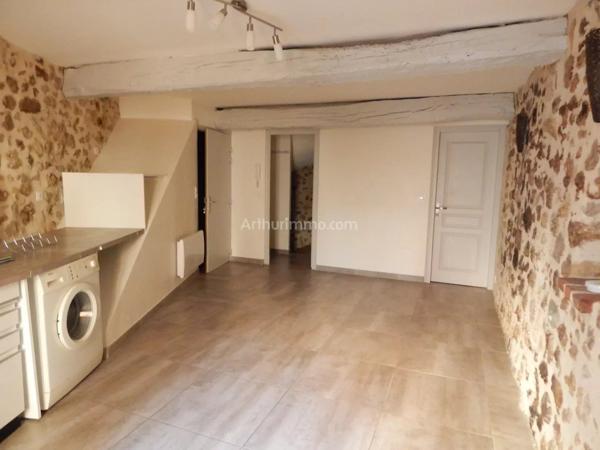 Location Appartement 2 pièces 58 m2 à Salernes
