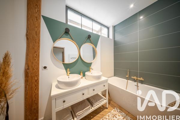 Maison à vendre 5 pièces 134 m² Salles