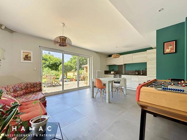 Sainte-Foy-lès-Lyon – Charmante maison familiale de 150 m² sur terrain plat de 994 m²