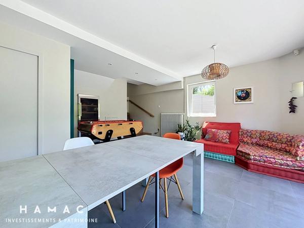 Sainte-Foy-lès-Lyon – Charmante maison familiale de 150 m² sur terrain plat de 994 m²