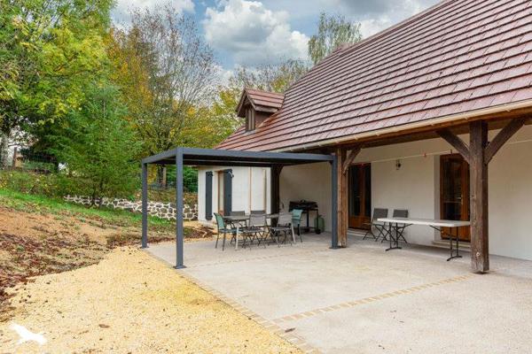 Maison à vendre |  Saint-Yrieix-la-Perche |  7 pièces | 162 m²