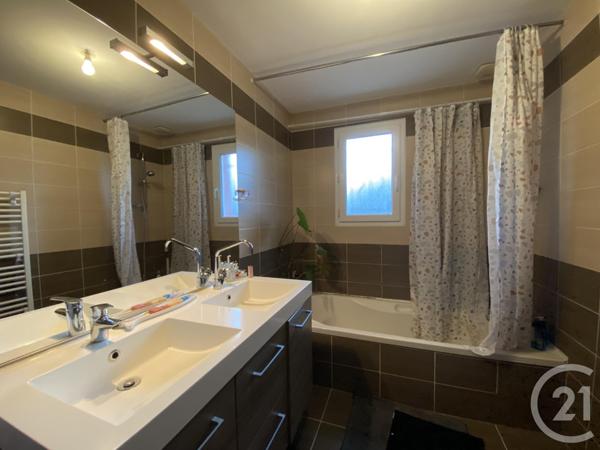 Maison à vendre  5 pièces - 101,65 m2 FAVERGES DE LA TOUR - 38