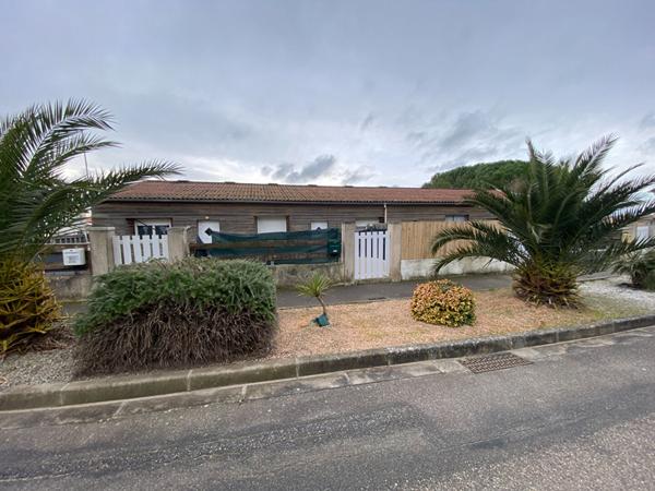 Immeuble Lasbordes 9 pièce(s) 210 m2