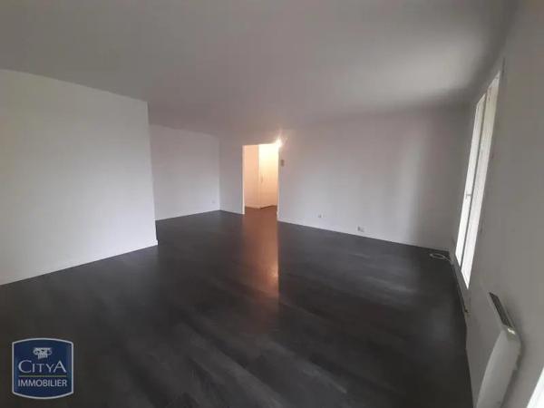 Appartement à louer 4 pièces 85.76m²