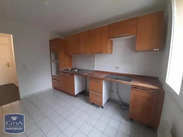 Appartement à louer 4 pièces 85.76m²