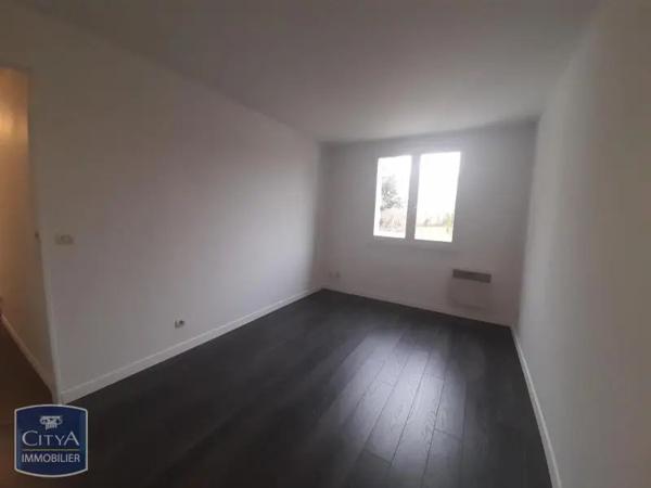 Appartement à louer 4 pièces 85.76m²