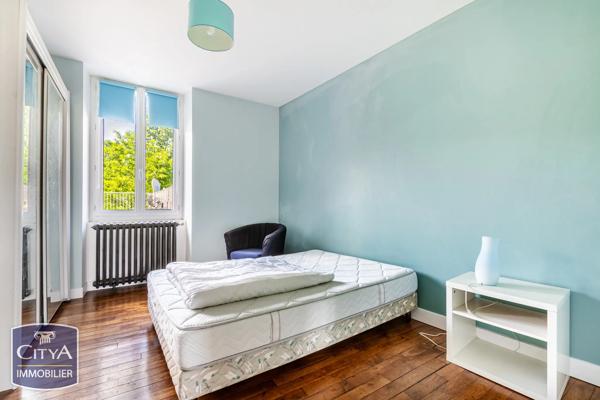 Maison à vendre 5 pièces 137m² Pierre-Buffière (87260)